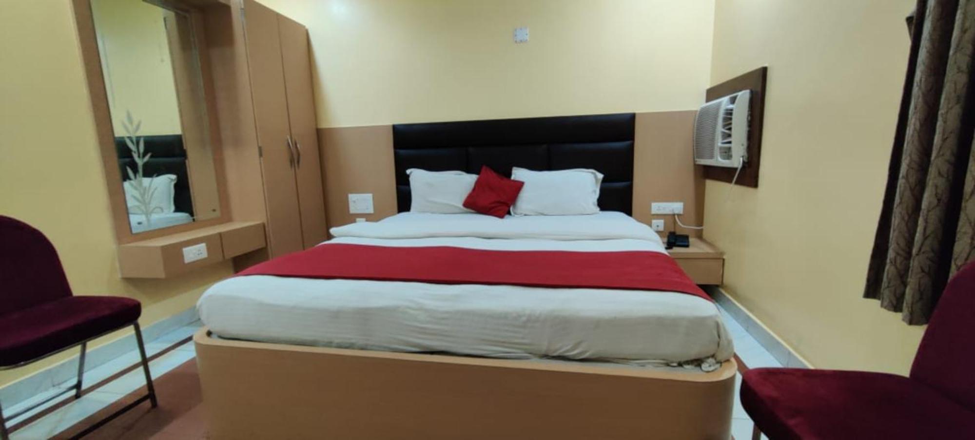 Hotel Ashray Пури Экстерьер фото