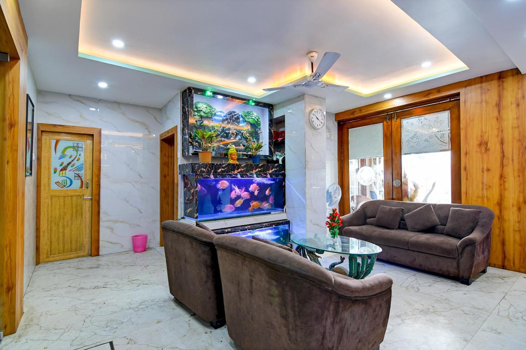 Hotel Ashray Пури Экстерьер фото
