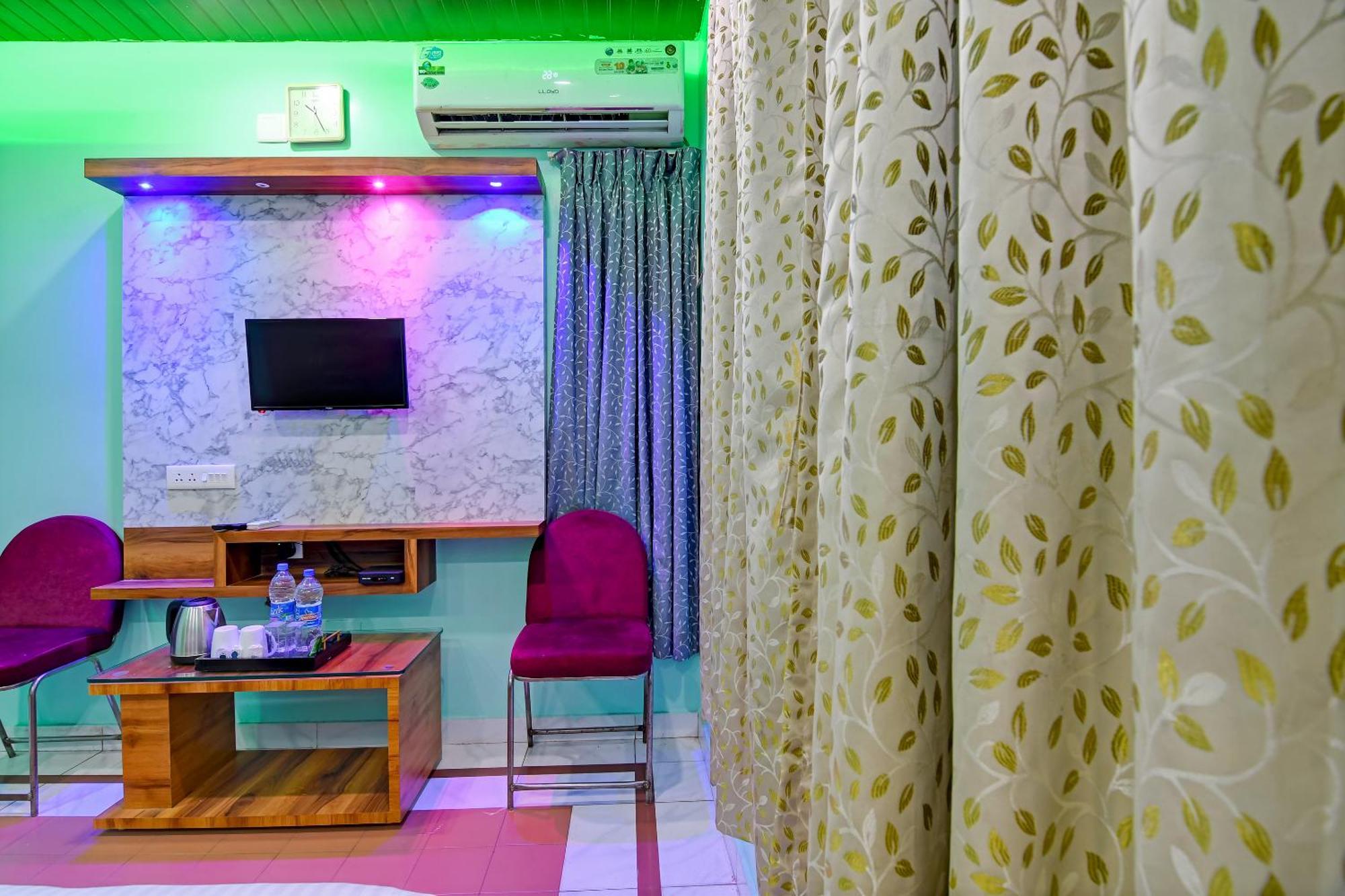 Hotel Ashray Пури Экстерьер фото