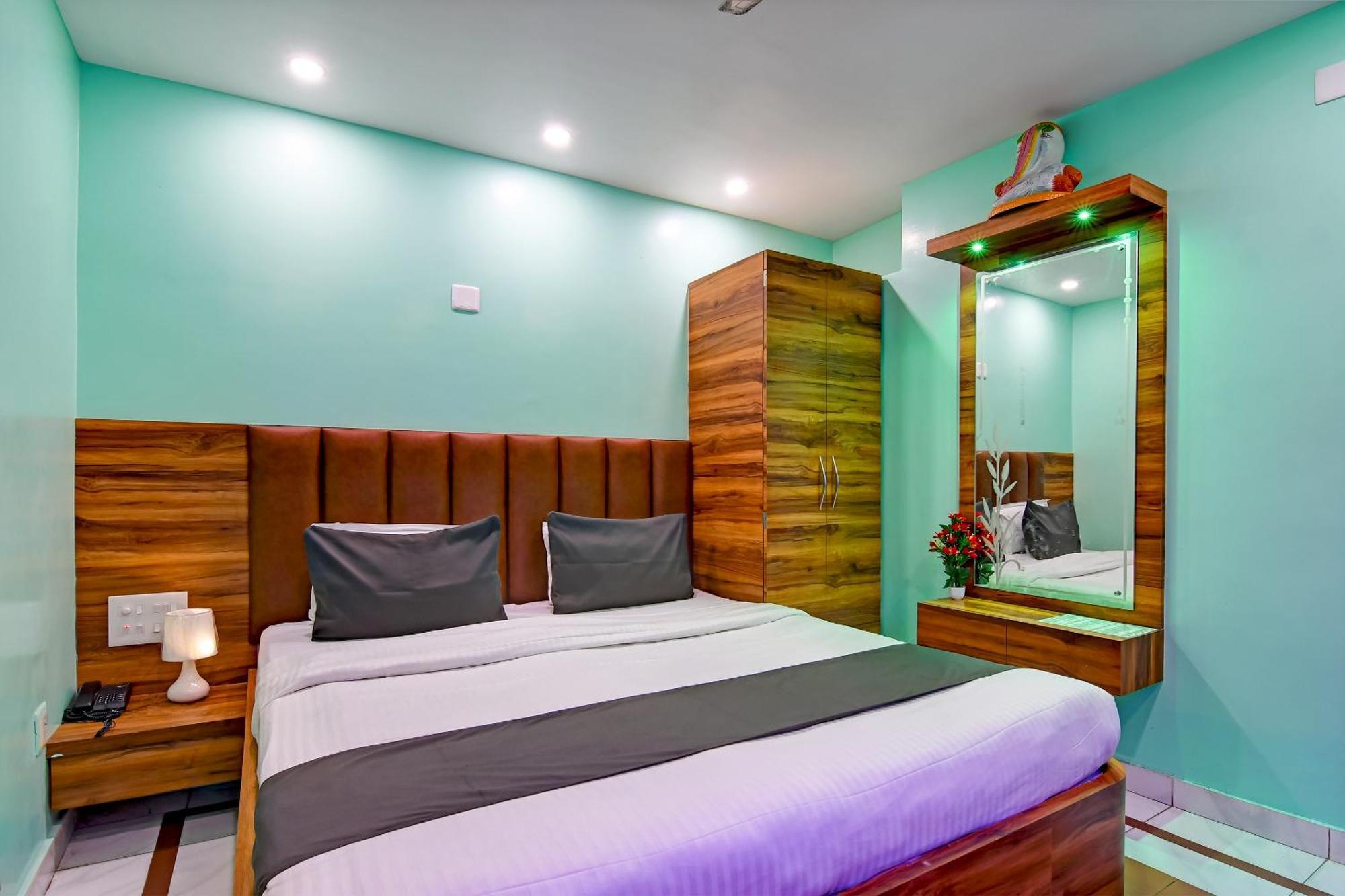 Hotel Ashray Пури Экстерьер фото