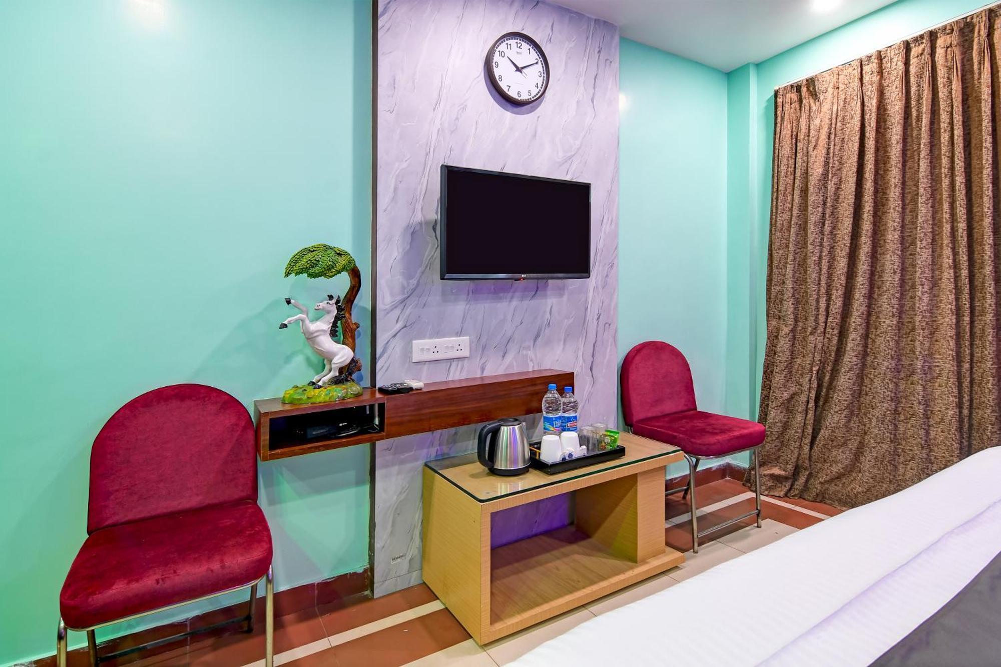 Hotel Ashray Пури Экстерьер фото